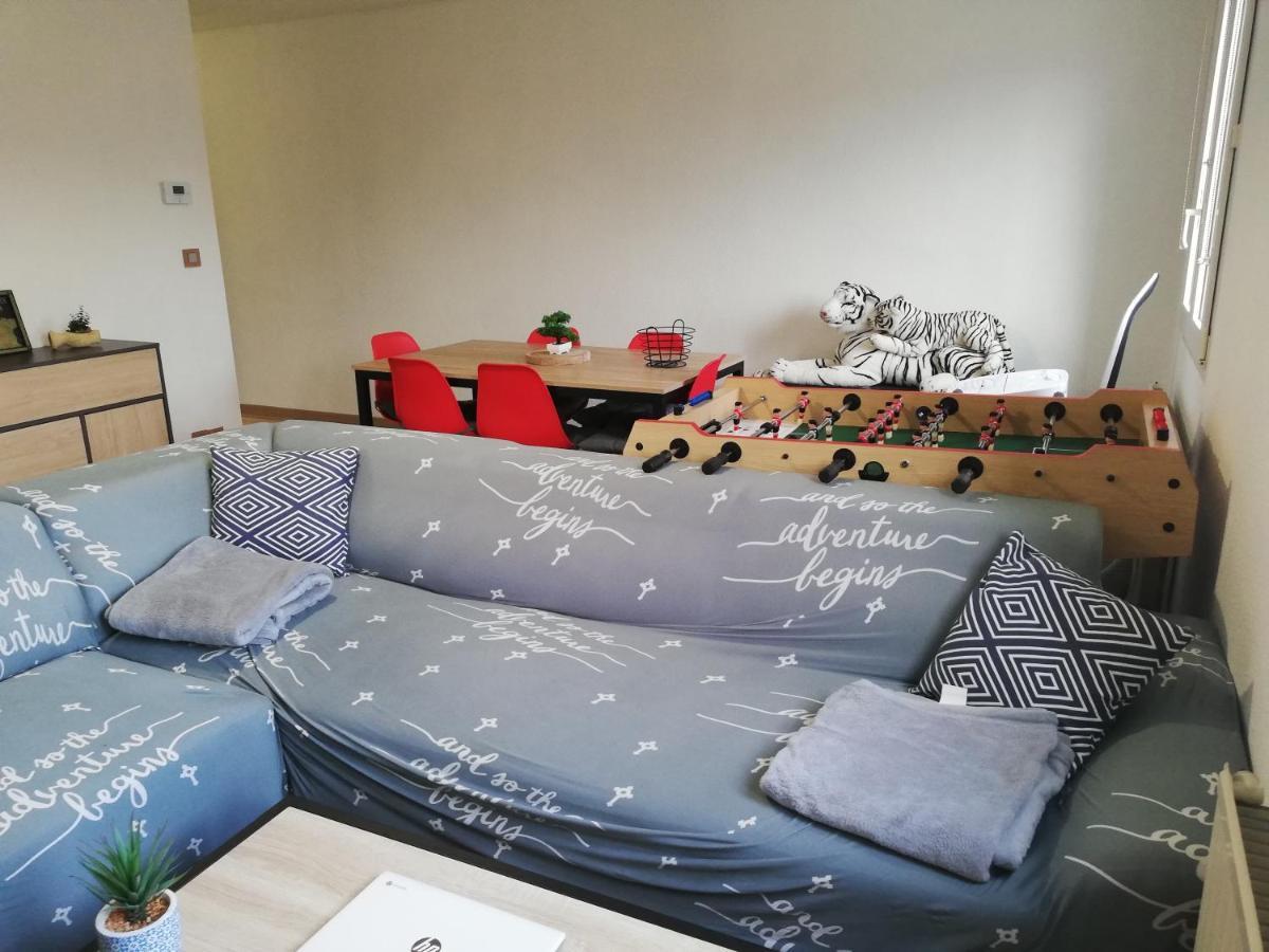 Grand T3 Avec Clim, Parking Et Terrasse Privative - Agen Daire Dış mekan fotoğraf