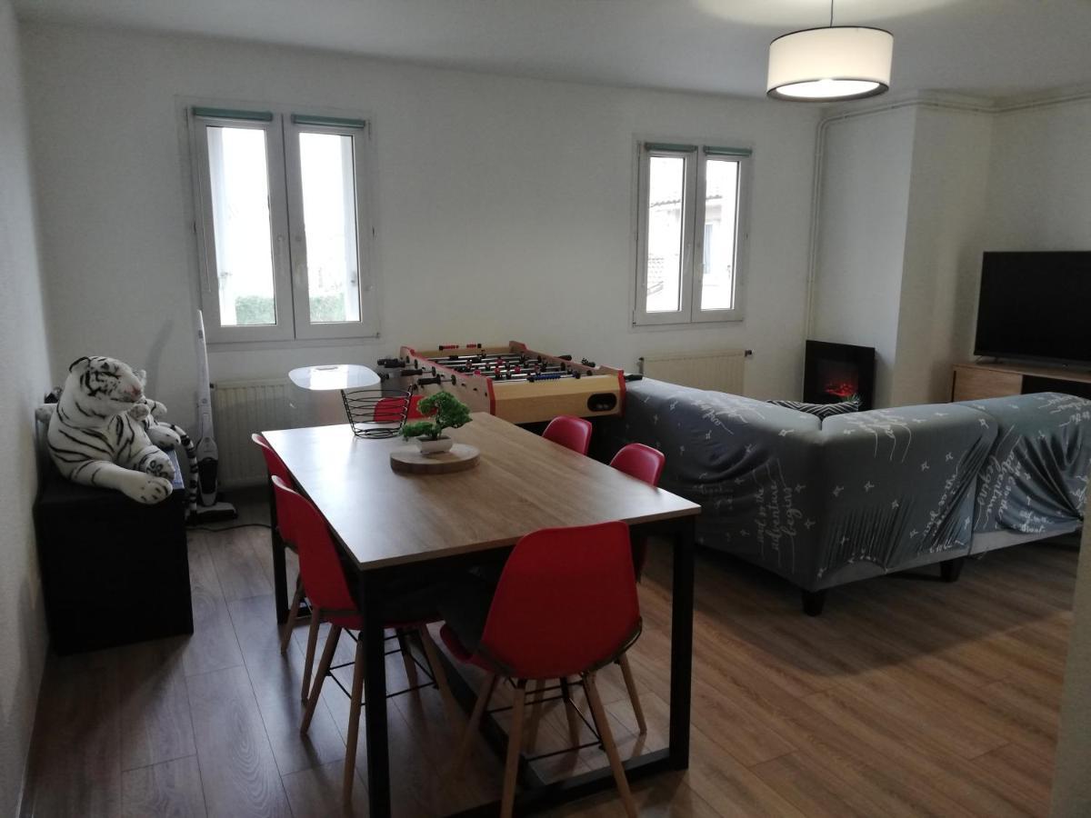Grand T3 Avec Clim, Parking Et Terrasse Privative - Agen Daire Dış mekan fotoğraf