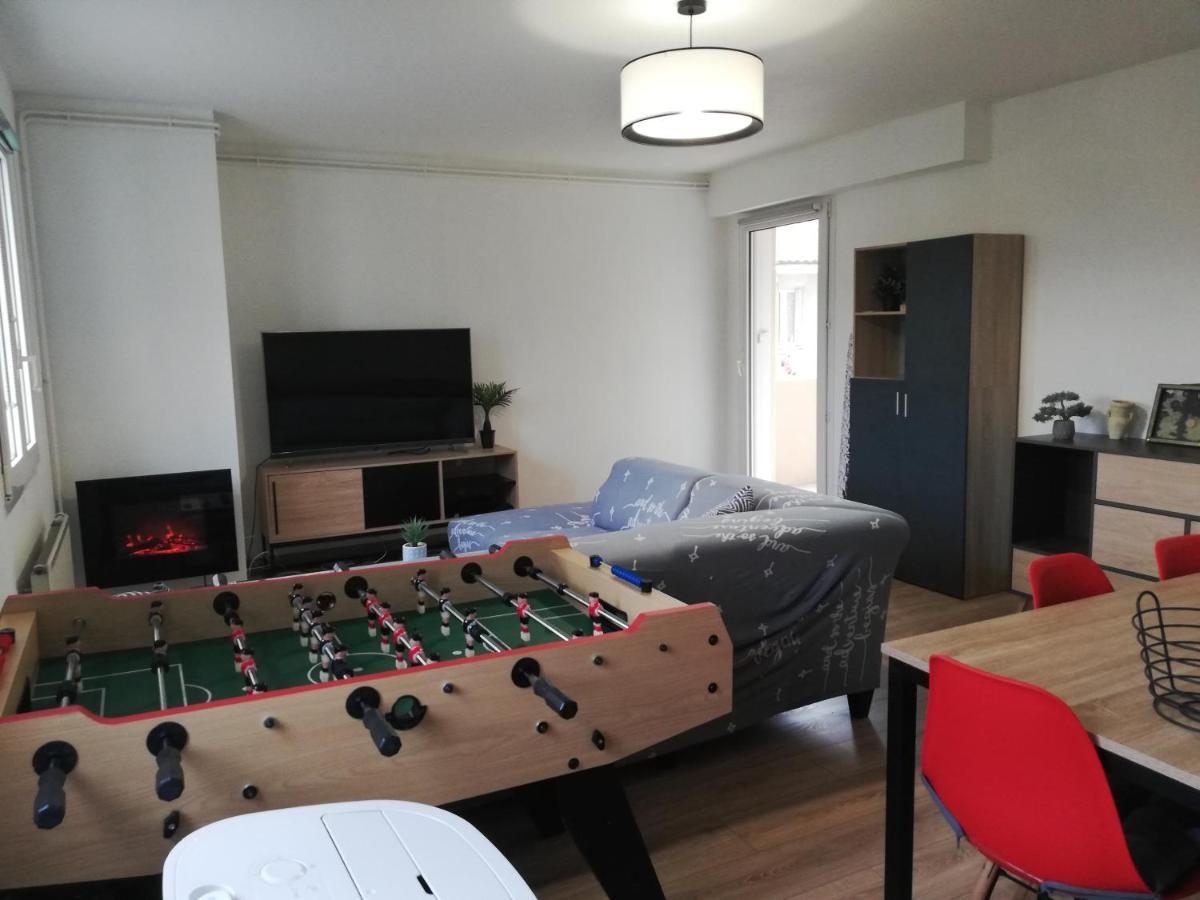 Grand T3 Avec Clim, Parking Et Terrasse Privative - Agen Daire Dış mekan fotoğraf